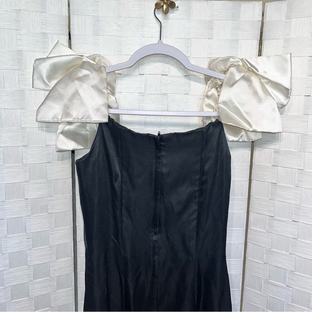 Gunne Sax Black Gown with Ivory Bow Accents - Picture 5 of 10